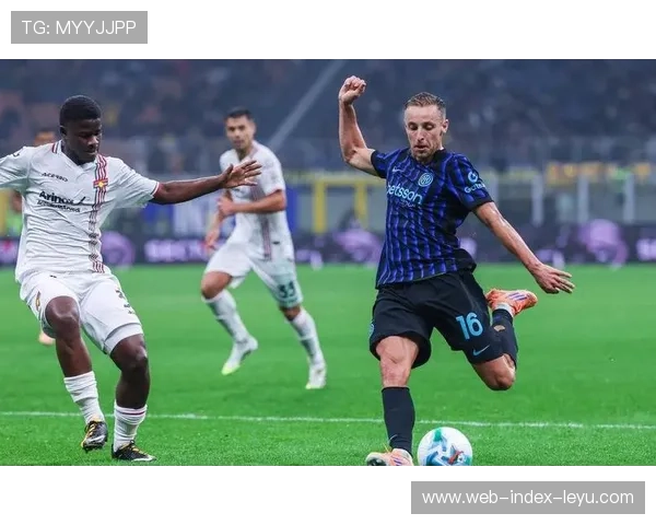 热那亚与克雷莫纳0-0互交白卷,两队各取一分保级压力稍缓 热那亚与克雷莫纳0-0互交白卷,两队各取一分保级压力稍缓